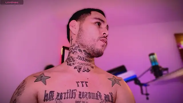 Snapshot of king_of_desire chatting on 27, 2, 2026 king of desire online show from 27, 2, 2026