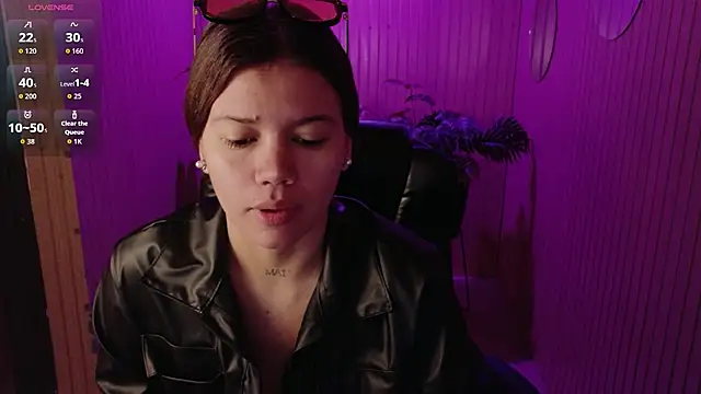 Alessia Monroe  online show from 12, 7, 2026