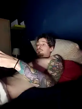 Snapshot of Magikmike94 chatting on 26, 2, 2026 Magikmike94 online show from 26, 2, 2026