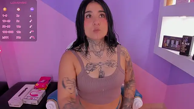 Adri tatto 7 online show from 24, 7, 2026