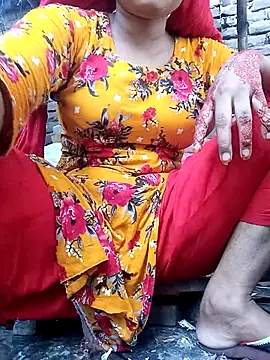 BreezySexyGirl69 online show from 19, 4, 2026