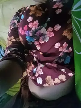 Snapshot of BreezySexyGirl69 chatting on 3, 6, 2026 BreezySexyGirl69 online show from 3, 6, 2026