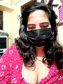 Snapshot of Sumaya-Reddy chatting on 2, 3, 2026 Sumaya-Reddy online show from 2, 3, 2026