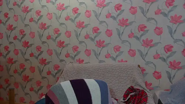 DorathyScaggs online show from 10, 4, 2026