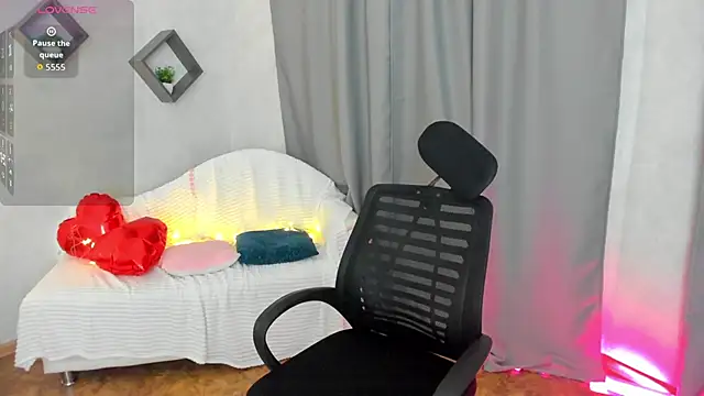 tina xx tina online show from 9, 3, 2026