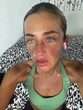 ScarlettGold  online show from 10, 3, 2026