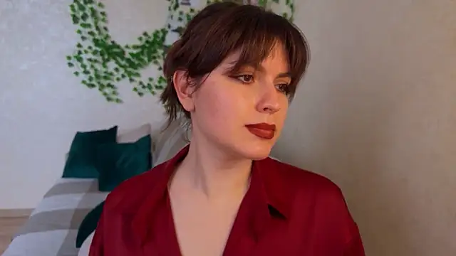 Snapshot of rinamandarina chatting on 15, 5, 2026 rinamandarina online show from 15, 5, 2026