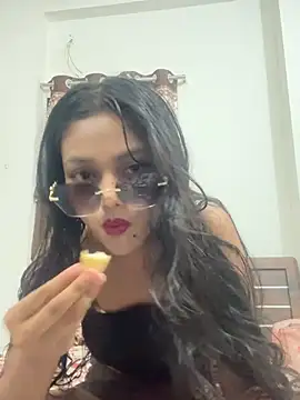 Snapshot of sizzler_hotz chatting on 14, 6, 2026 sizzler hotz online show from 14, 6, 2026