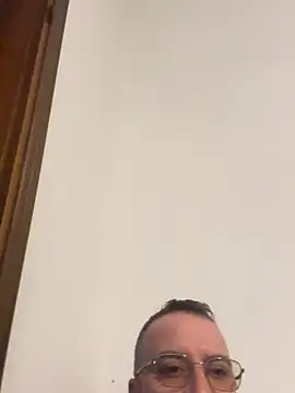 Snapshot of cristian_anal88 chatting on 21, 2, 2026 cristian anal88 online show from 21, 2, 2026