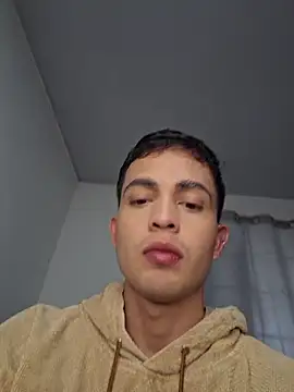 NewYoungHot online show from 6, 3, 2026