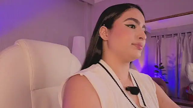 Stephany Harlot online show from 1, 3, 2026