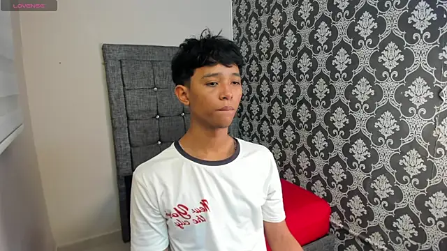 Little Twink19x online show from 1, 7, 2026