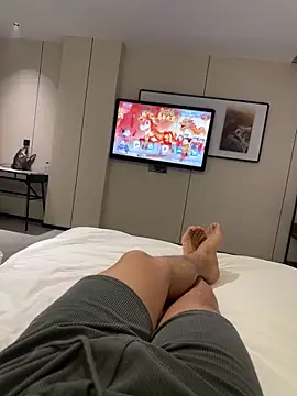 zhuendong000001 online show from 17, 4, 2026