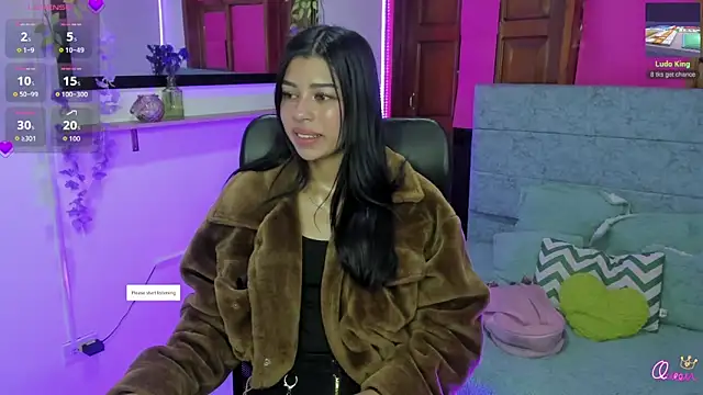 Aysha winxs online show from 12, 4, 2026