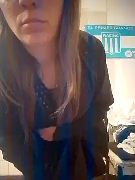 CamiliLuna online show from 15, 4, 2026