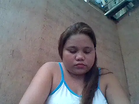 Snapshot of sweetlyn31 chatting on 5, 6, 2026 sweetlyn31 online show from 5, 6, 2026