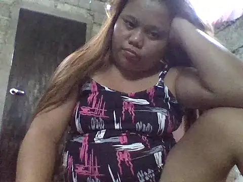 Snapshot of sweetlyn31 chatting on 15, 6, 2026 sweetlyn31 online show from 15, 6, 2026