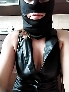 Honeybby1 online show from 22, 2, 2026