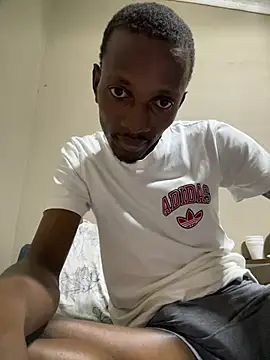 Snapshot of longevity5 chatting on 20, 2, 2026 longevity5 online show from 20, 2, 2026