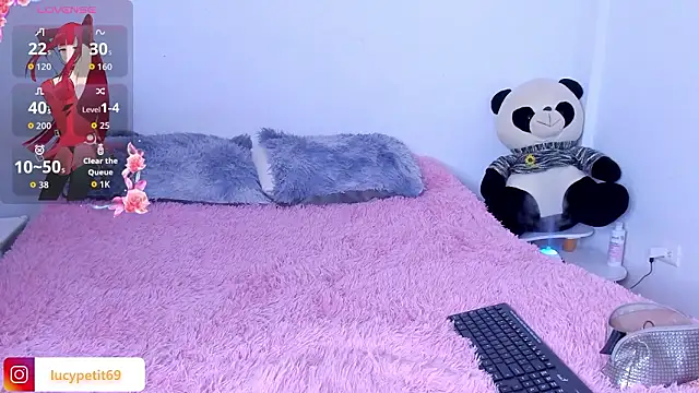 lucy blush online show from 12, 3, 2026