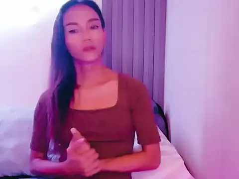 Snapshot of Miyahkoschakxx chatting on 16, 7, 2026 Miyahkoschakxx online show from 16, 7, 2026