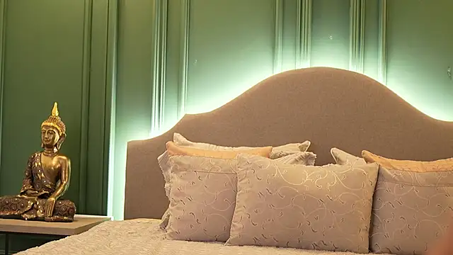 Amara Velvet  online show from 30, 3, 2026