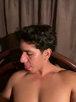 Snapshot of Alejandrososas chatting on 4, 7, 2026 Alejandrososas online show from 4, 7, 2026