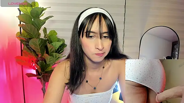 Snapshot of Antonella_Moretti_ chatting on 18, 4, 2026 Antonella Moretti online show from 18, 4, 2026