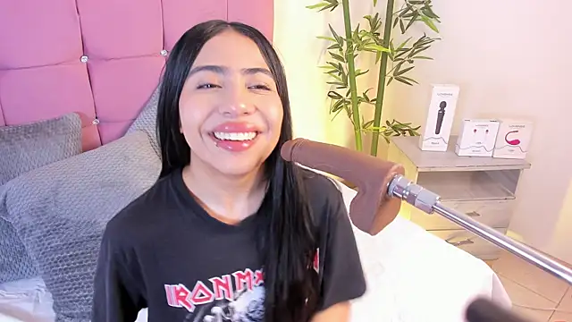 Valecute  online show from 6, 7, 2026