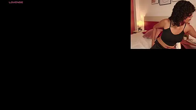 Snapshot of Meganlux1 chatting on 30, 6, 2026 Meganlux1 online show from 30, 6, 2026