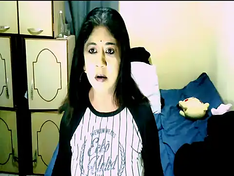 Snapshot of IndianPleasures21 chatting on 30, 6, 2026 IndianPleasures21 online show from 30, 6, 2026