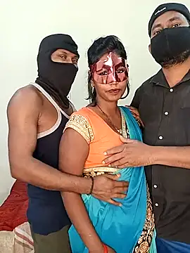 Sexy mahira01 online show from 9, 4, 2026