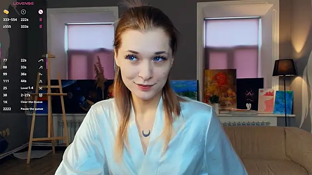 Snapshot of CleopatraHabibi chatting on 4, 7, 2026 CleopatraHabibi online show from 4, 7, 2026