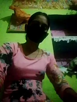 wifedesi7050 online show from 31, 3, 2026