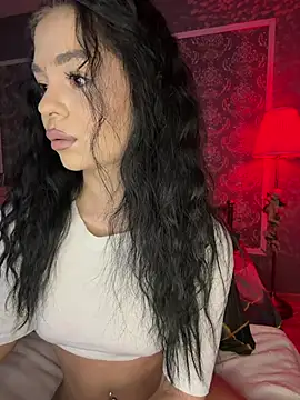 Olivia Noor online show from 10, 4, 2026