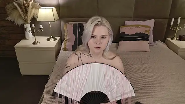 Ivy Marlowe online show from 30, 3, 2026