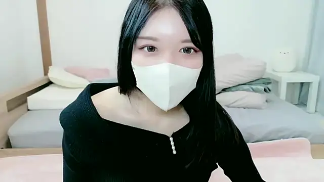 natsuka-chan online show from 7, 3, 2026