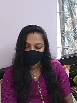 Snapshot of Shaliniqueen chatting on 11, 6, 2026 Shaliniqueen online show from 11, 6, 2026