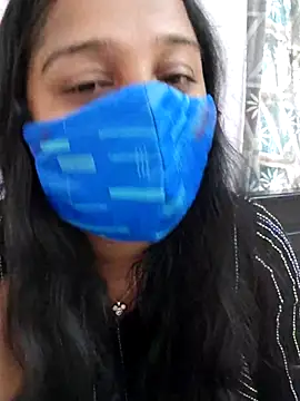 Snapshot of Shaliniqueen chatting on 23, 6, 2026 Shaliniqueen online show from 23, 6, 2026