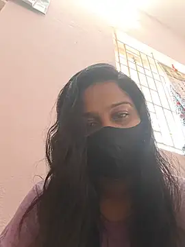Snapshot of Shaliniqueen chatting on 25, 6, 2026 Shaliniqueen online show from 25, 6, 2026