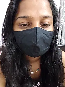 Snapshot of Shaliniqueen chatting on 28, 6, 2026 Shaliniqueen online show from 28, 6, 2026