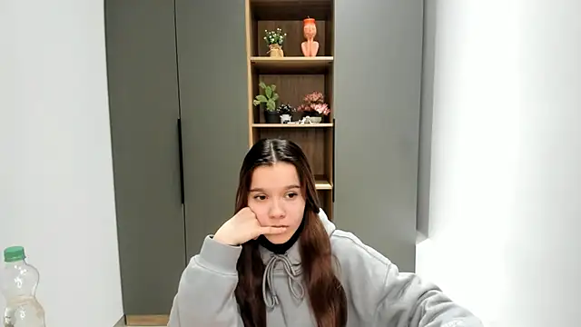 LouanneBrant online show from 21, 2, 2026