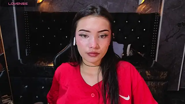 Daphne nicole b online show from 20, 5, 2026
