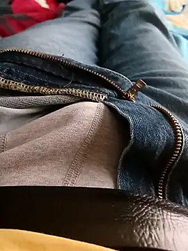 Snapshot of machine2880 chatting on 2, 3, 2026 machine2880 online show from 2, 3, 2026