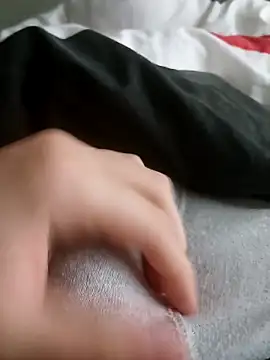 Snapshot of machine2880 chatting on 30, 3, 2026 machine2880 online show from 30, 3, 2026