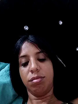 skinnyprety18 online show from 3, 3, 2026