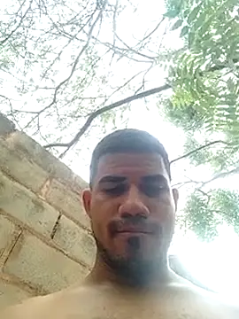 Snapshot of Latins_on_fire chatting on 25, 7, 2026 Latins on fire online show from 25, 7, 2026