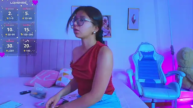 Snapshot of Zoow_bluussh chatting on 26, 2, 2026 Zoow bluussh online show from 26, 2, 2026