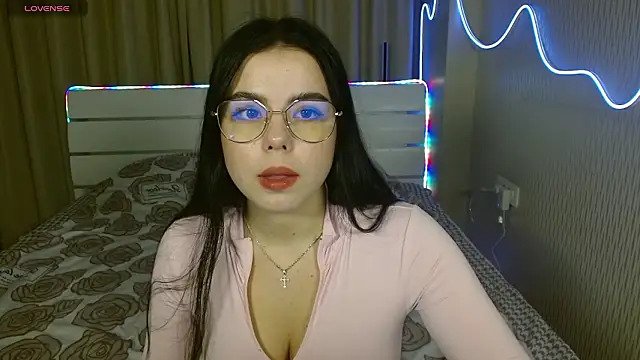 Snapshot of kitttyblush chatting on 1, 3, 2026 kitttyblush online show from 1, 3, 2026