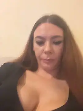 SexyLily22x online show from 25, 2, 2026